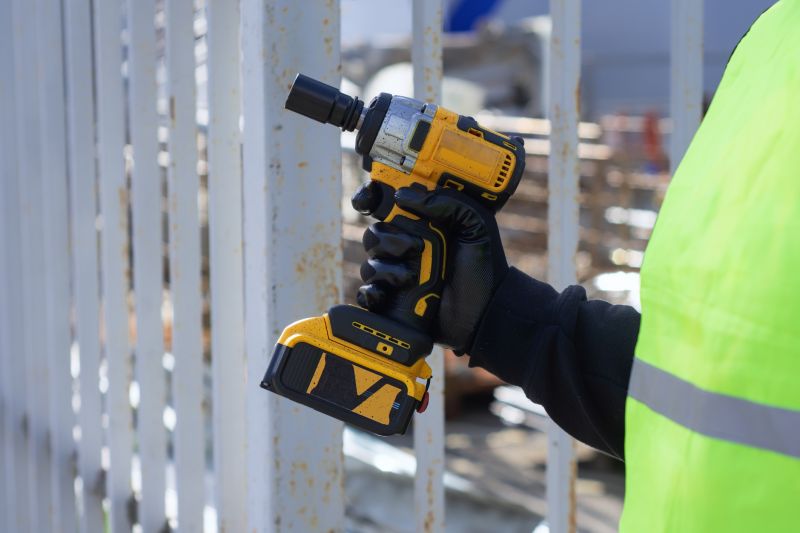 Local Deer Fence Repair pros at work